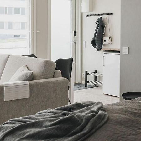 Beautiful New Studio Apartment Nearby The Center Turku Bagian luar foto